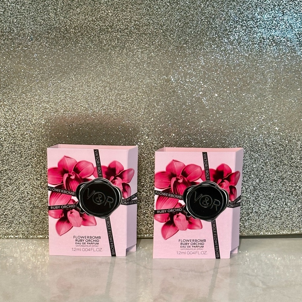 5 for $25 item 🌺 Viktor & Rolf Flowerbomb Ruby Orchid Samples x2